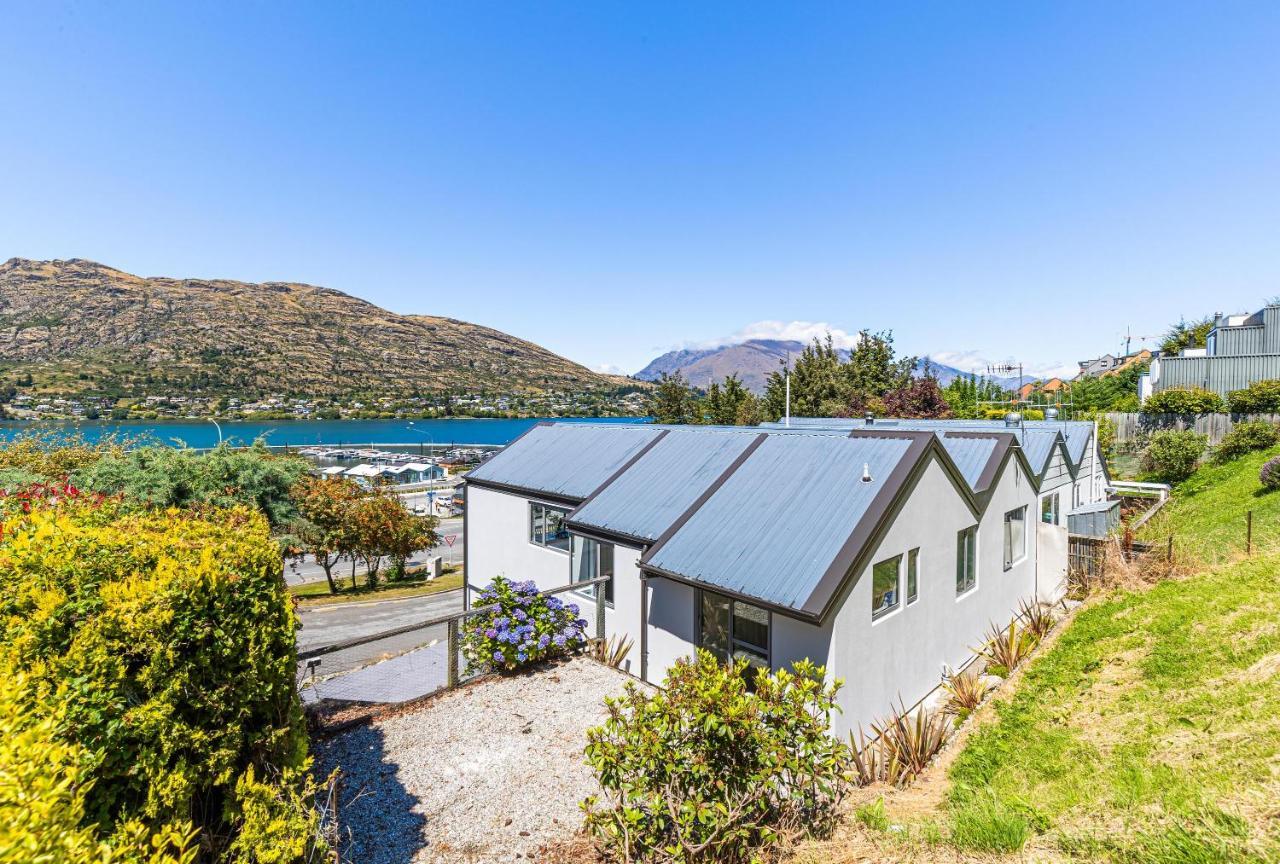 Lovely Marina Views And Sunny Balcony Queenstown Exteriör bild