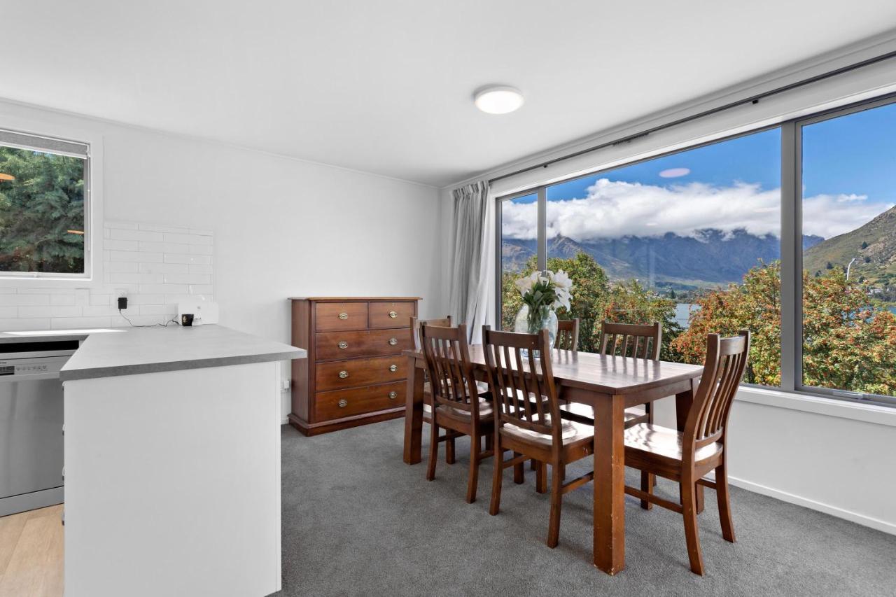 Lovely Marina Views And Sunny Balcony Queenstown Exteriör bild